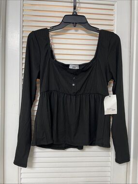 Electric Family Black Long-Sleeve Square Neck Peplum Blouse